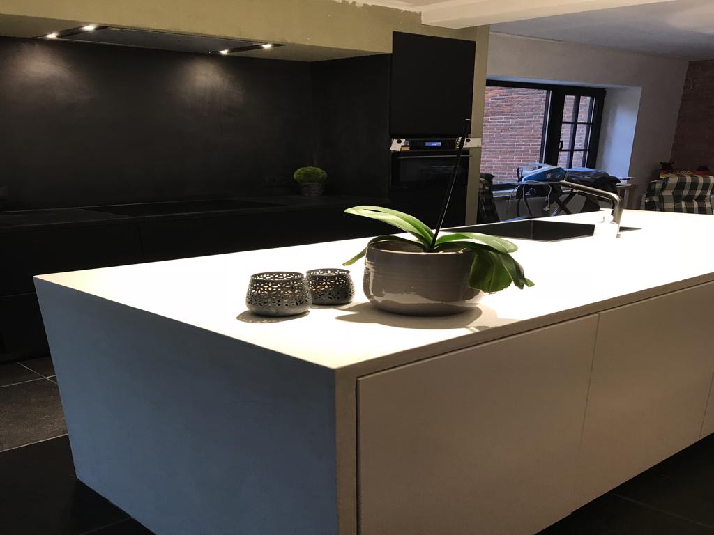 B-Projects Zolder - Keuken deco stuc