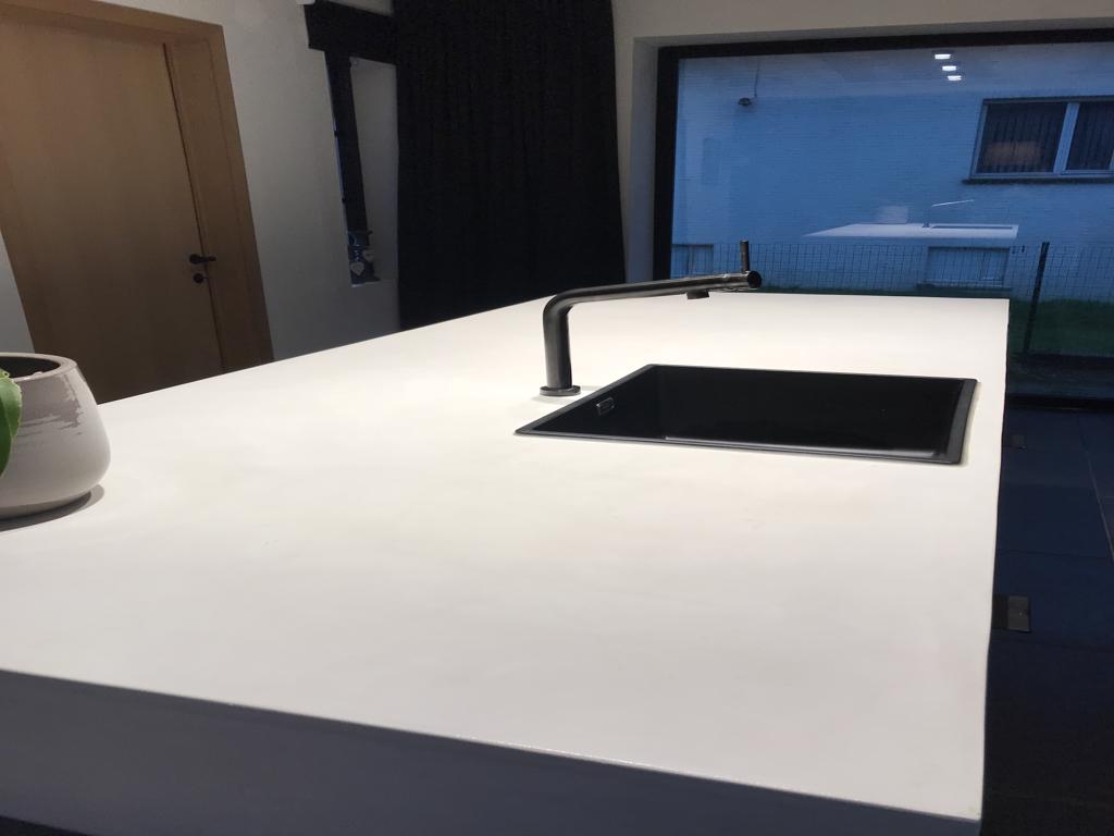 B-Projects Zolder - Keuken deco stuc